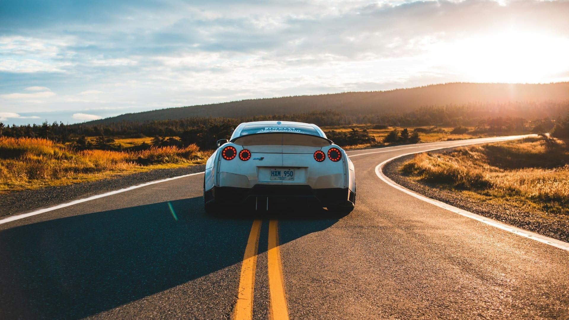 Pick-Up & Drop-Off Service